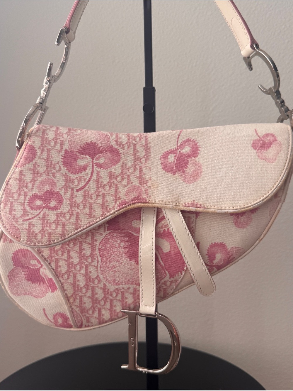 Vintage authentic Christian Dior 2004 PinkGirly Diorissimo Saddle Bag - Picture 4 of 16